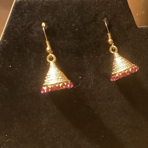 Gorgeous Gold Tone Bell Shaped Earrings with Red Crystals - Picture 1 of 6